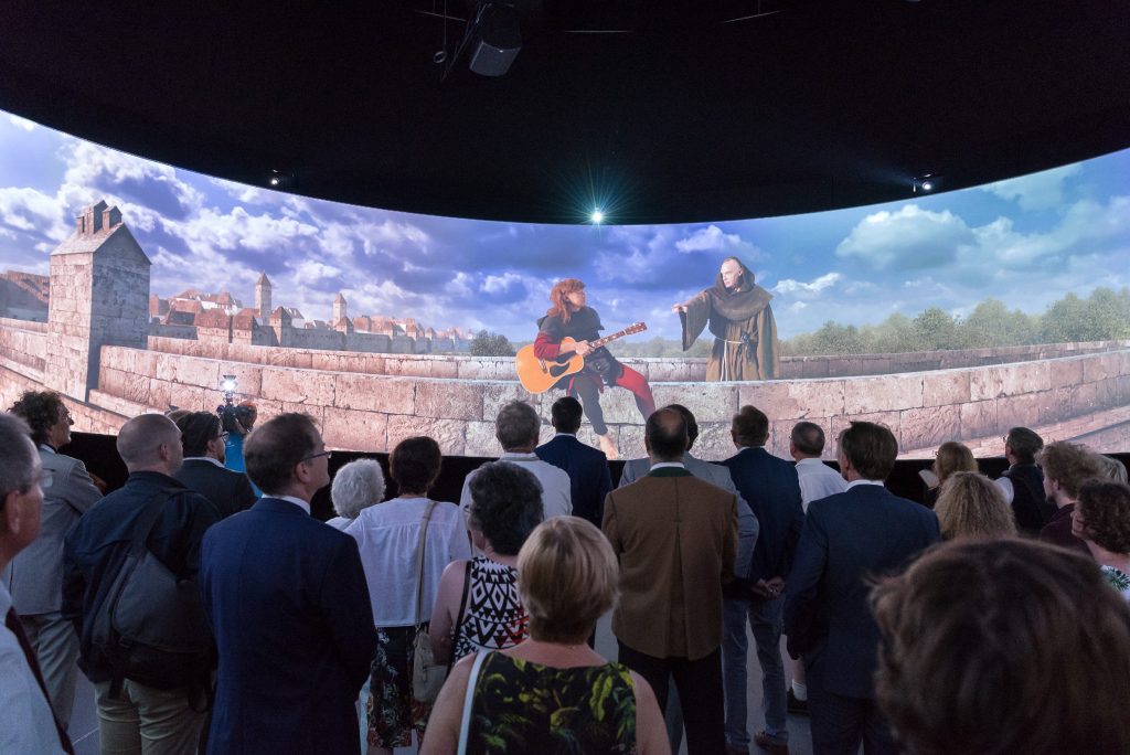 Publikumsmagnet im neuen Museum: Der 360° Panorama-Film mit Christoph Süß